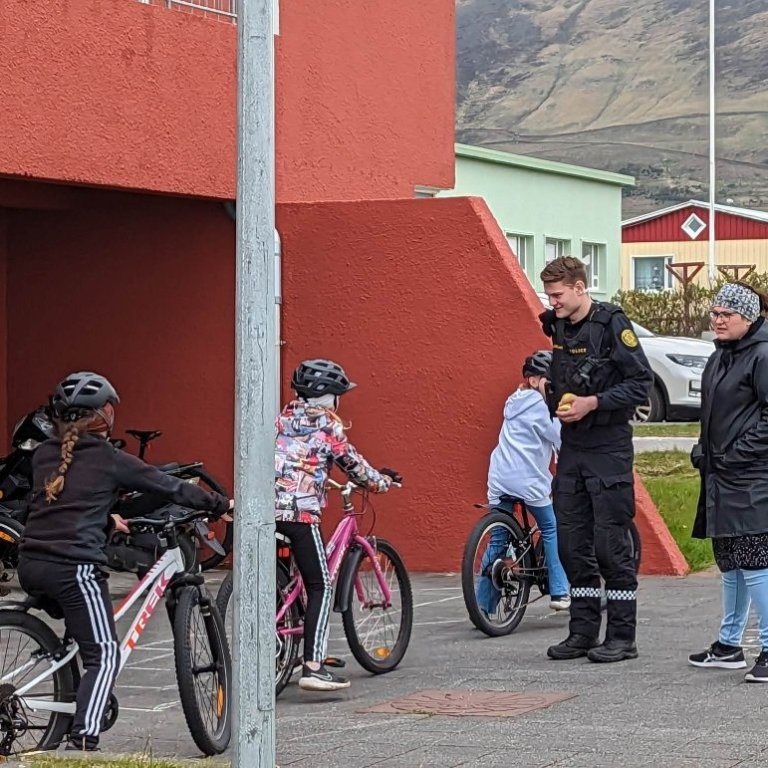 350766377_1893372751048276_7735060615916602305_n