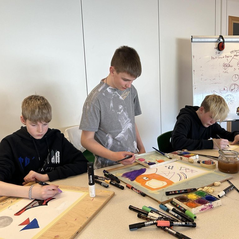 614e3322-d42d-42fd-9ef3-7cecf3a7c4b4