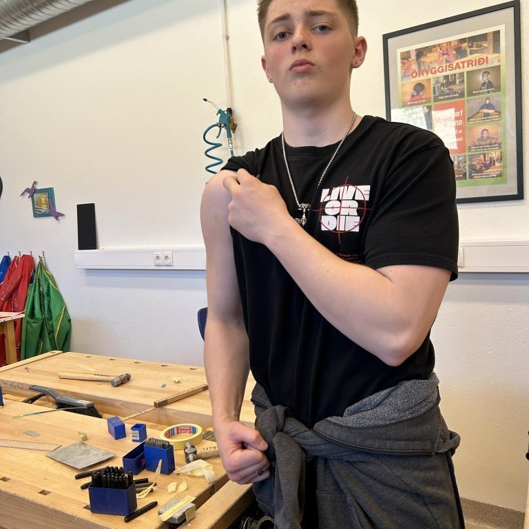 83dd0209-a272-4b67-aa5a-d7ac437fecd9