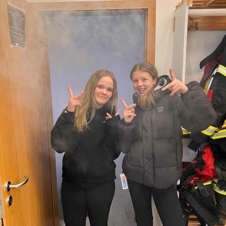 55788829-ba9b-40e7-98f9-0a00b4141733