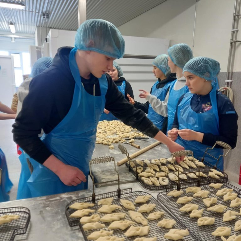 56db3a16-d70e-41da-87b0-9ce732759286