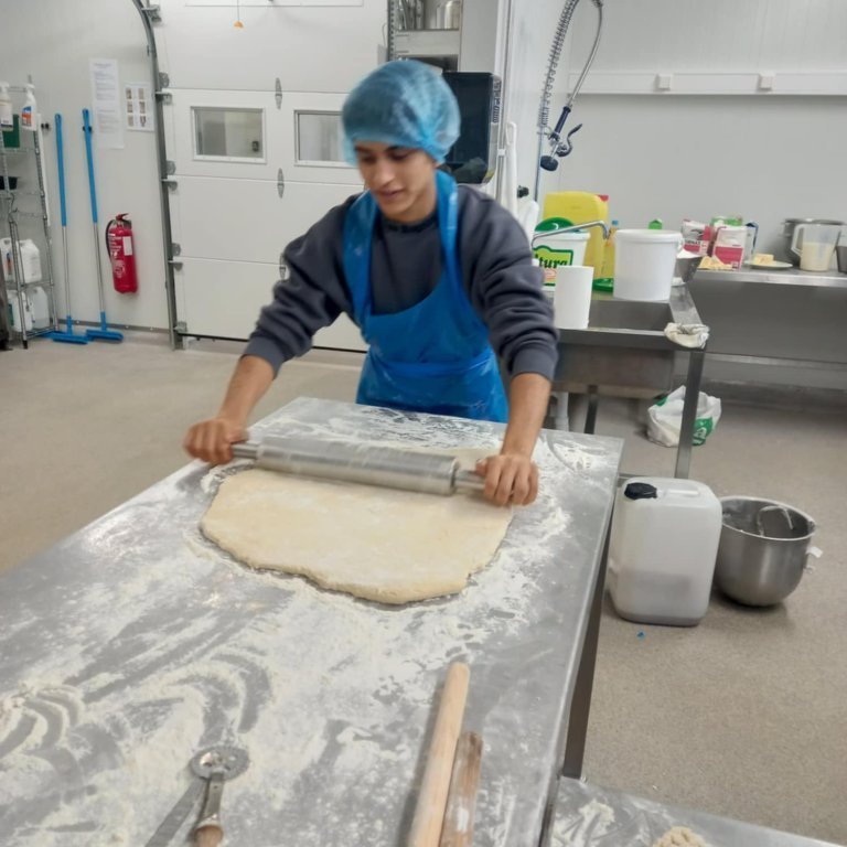 69f4191c-b2da-4b7a-8de5-a64152be89aa