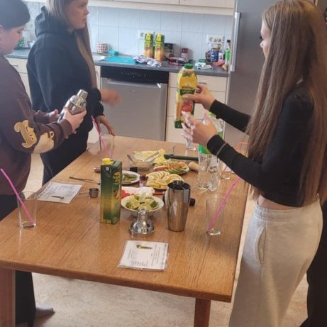 db334554-8e1a-4ad7-adc3-85221f8514f5