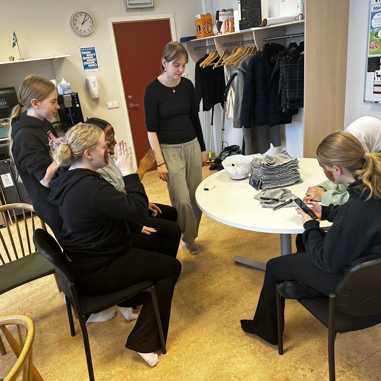 394146434_278208288516808_2201250099417592252_n