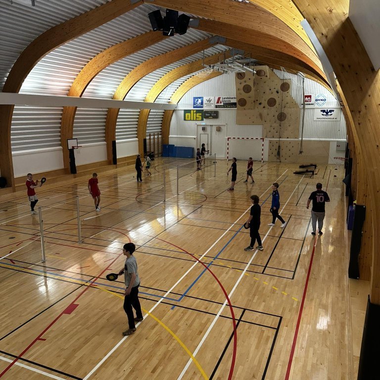 394173260_219327037677253_2911671495695126898_n