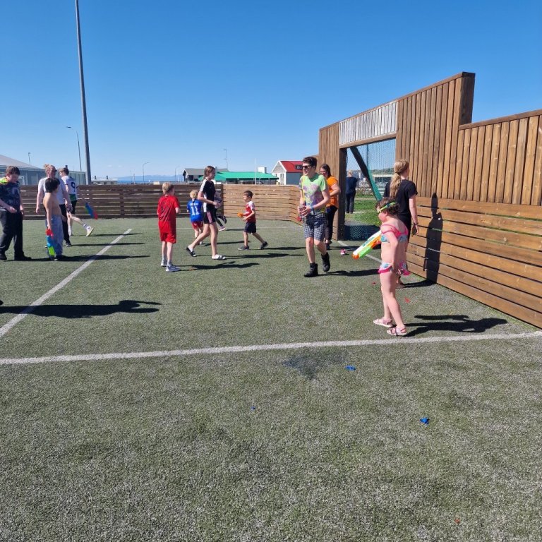 499166329_622388990823934_5297886176931564634_n