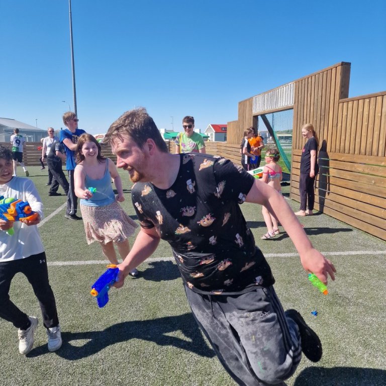 499273411_622388944157272_1656445862306736460_n