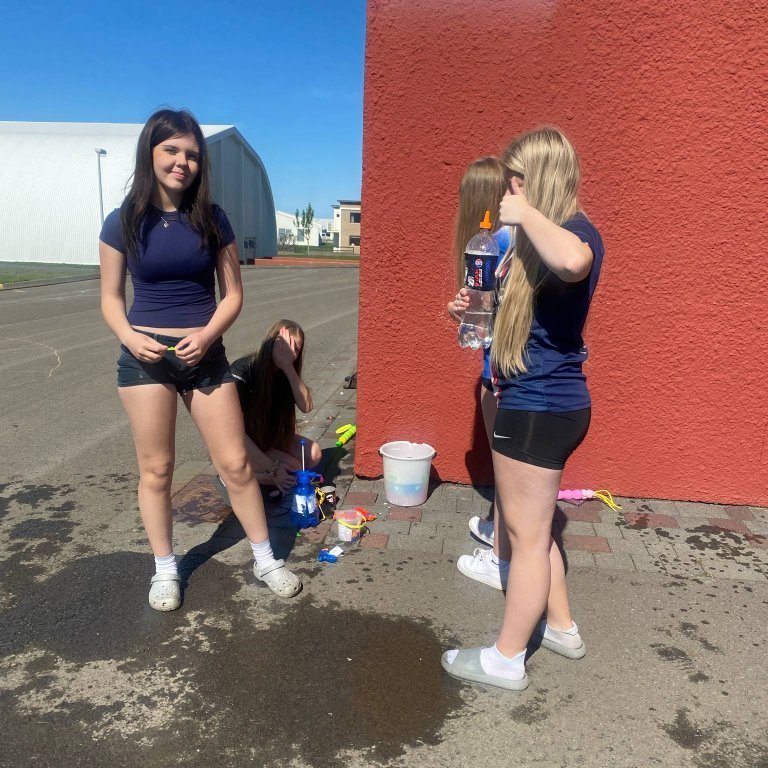 613262eb-47a2-4ce4-9de5-18110938e850