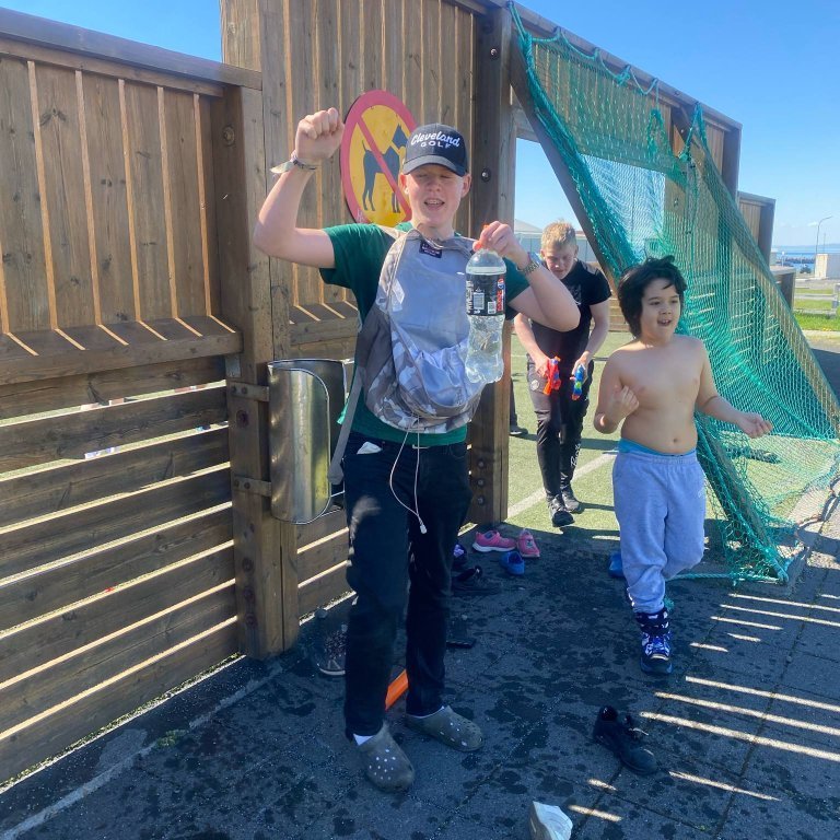 b7c36b3c-ff58-4d8e-a93c-7ecbb60ead2f