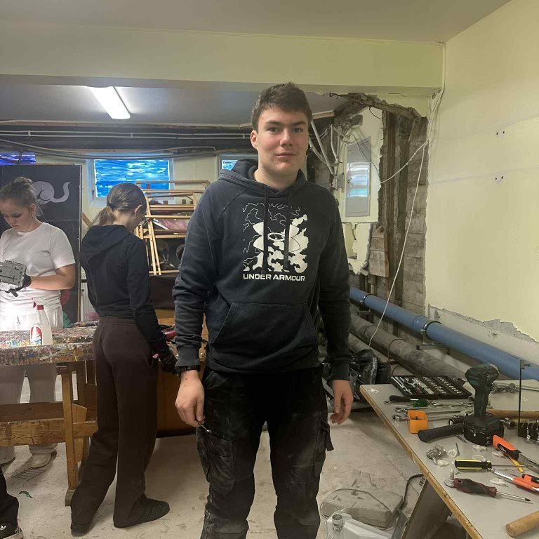 1097dfa8-f422-4d13-9265-77fb1e0ecbc0