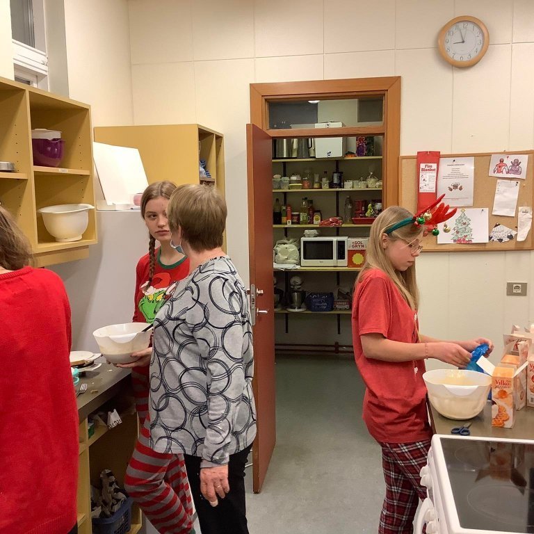 263881528_1020133855385448_2552450453576425168_n