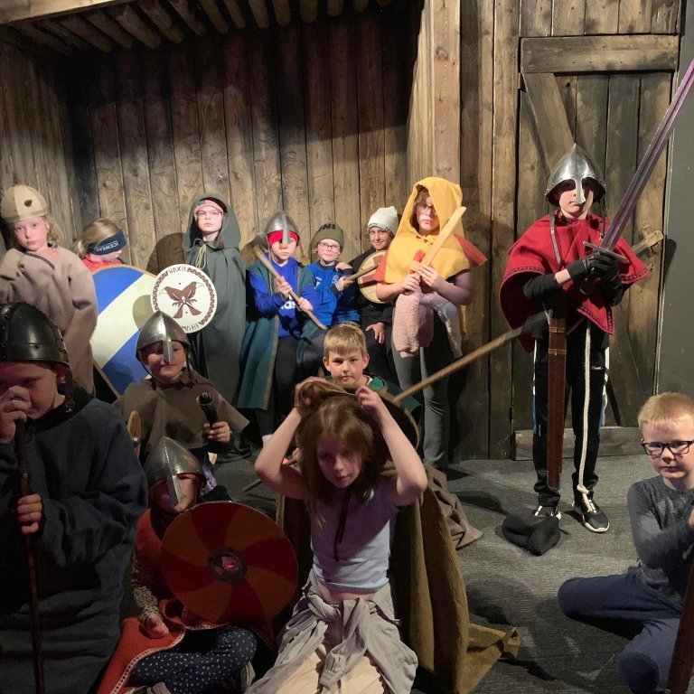 280337423_5056900947692680_2130516544852088925_n