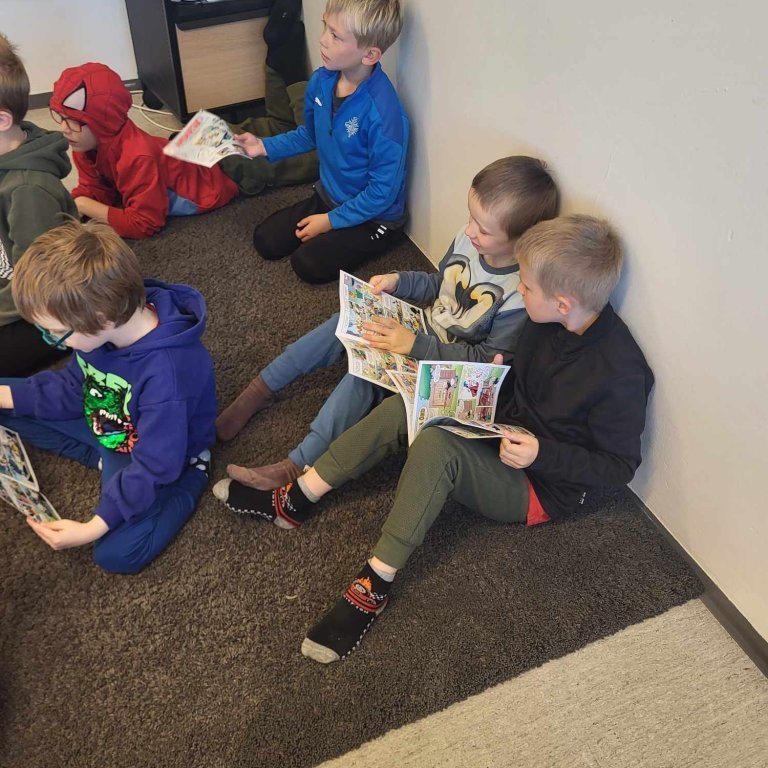 62a47826-f3fc-459d-a568-96f7710bf1a8