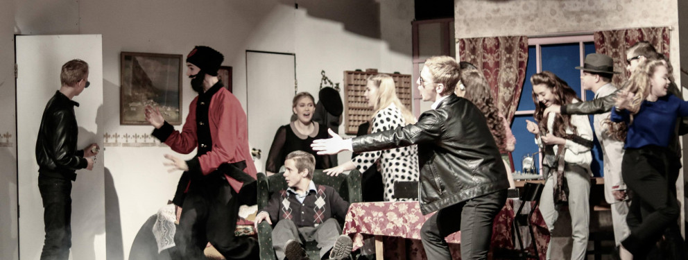 Myndir teknar á lokasýningu Lífið er núna!