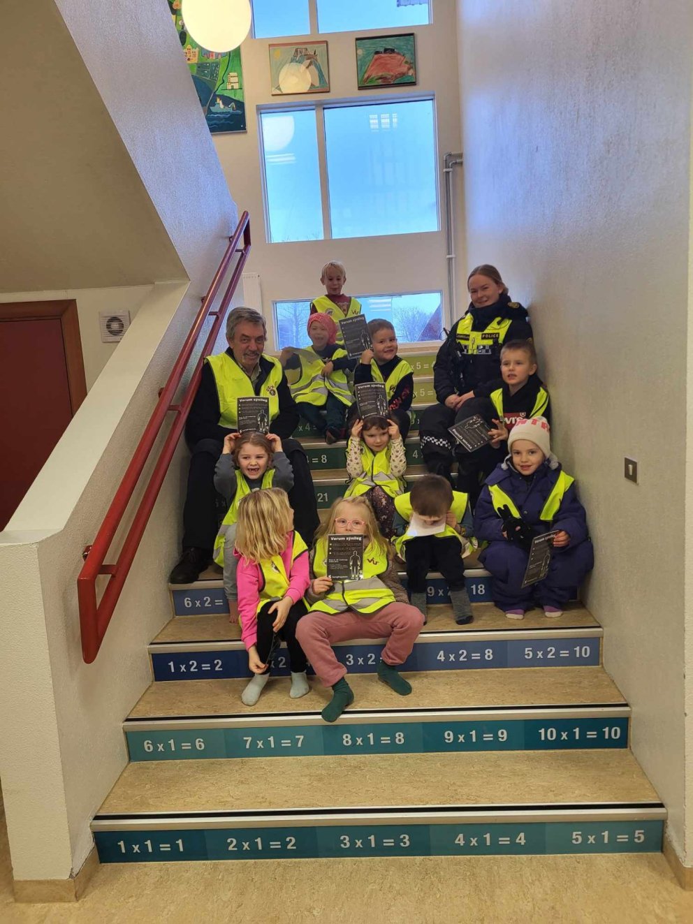 Nemendur í vestunum góðu.