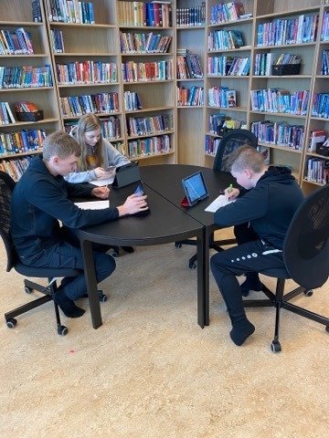 Nýtt bókasafn Höfðaskóla