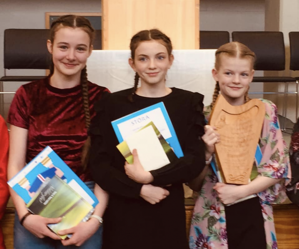 Sólveig Erla, Ísabella Líf og Sóley Sif sem bar sigur úr býtum