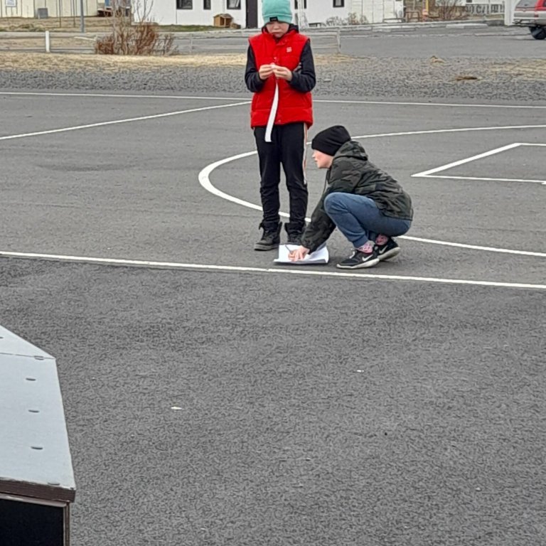 Útistærðfræði á miðstigi