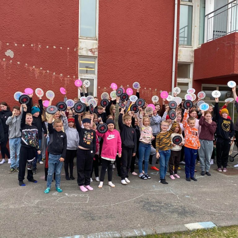 Gjöf frá foreldrafélagi Höfðaskóla