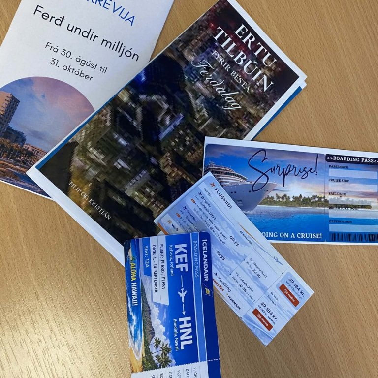 Mynd af farseðlum úr þemavinnu nemenda á miðstigi