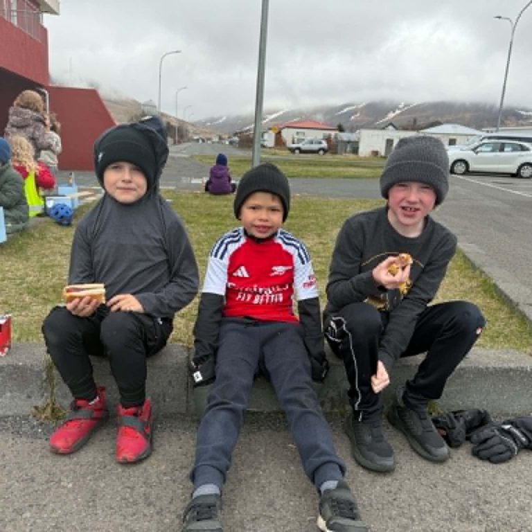 Föstudagskveðja
