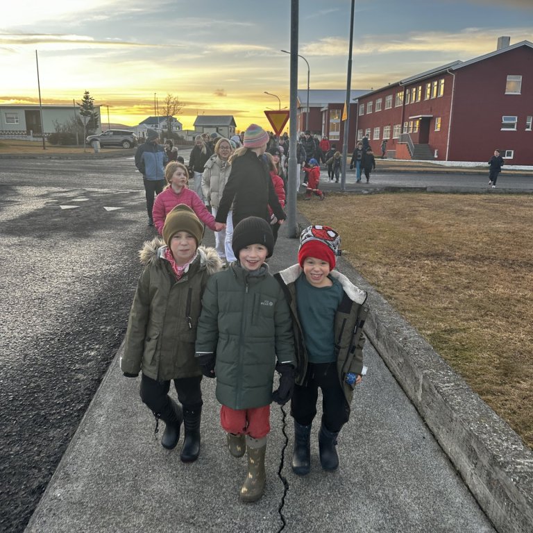 Míla umburðarlyndis og föstudagskveðja