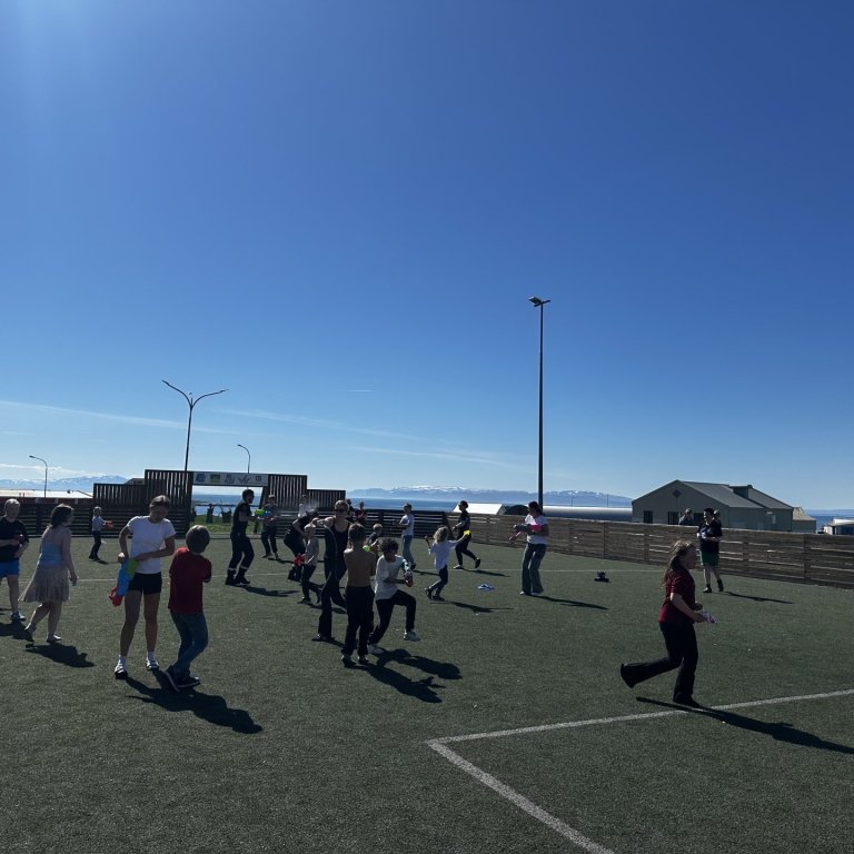 Vatnsstríð í blíðunni :)