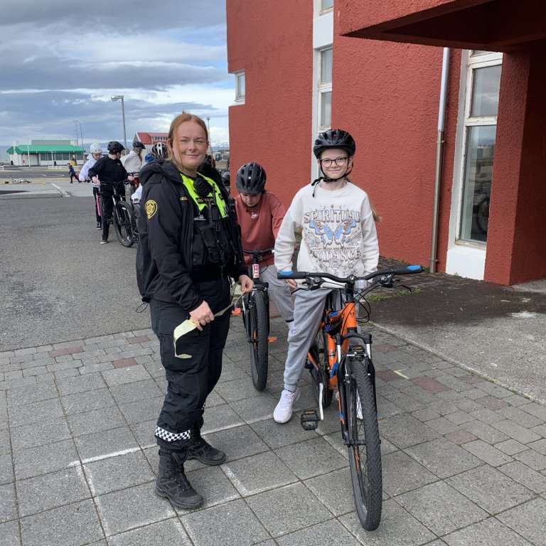 Heimsókn frá lögreglunni