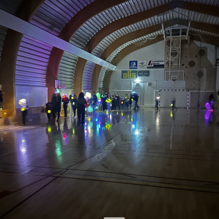 Ljósaganga á ljóslistahátíð